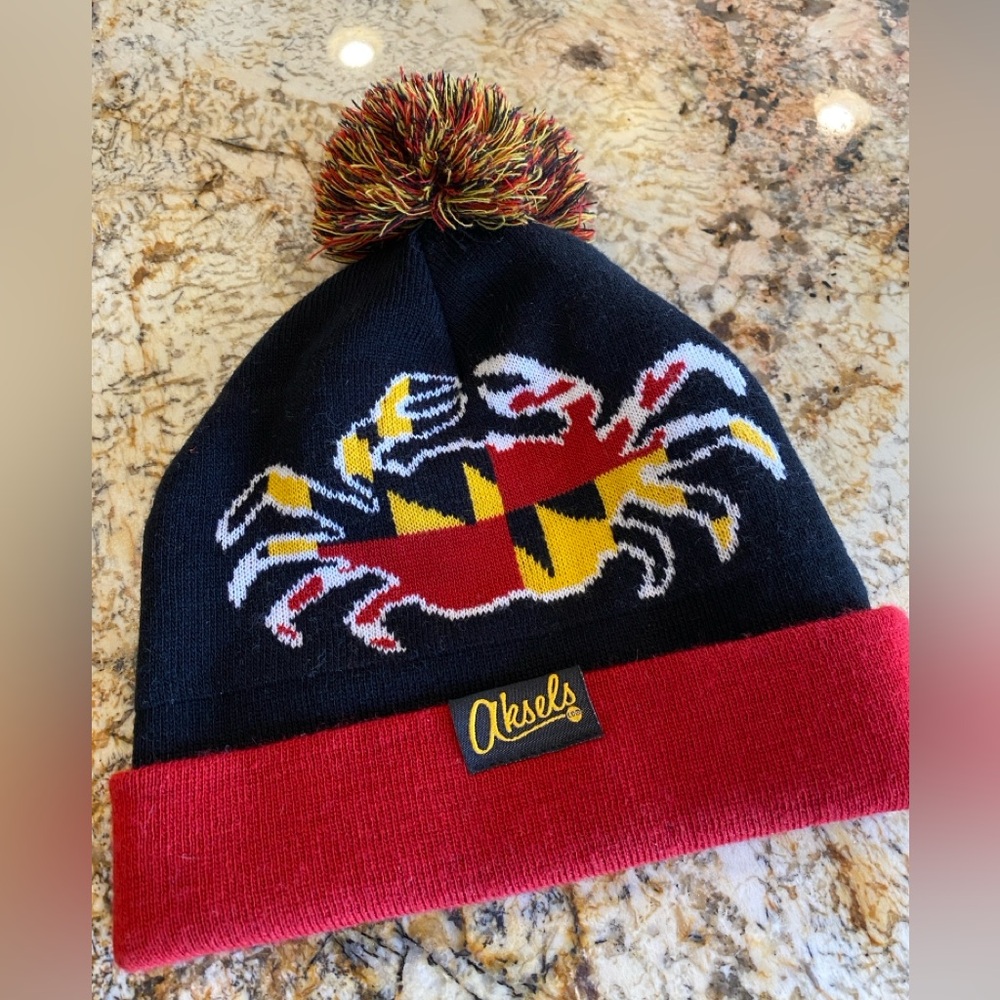 AKSELS Crab Beanie Hat - Picture 3 of 5